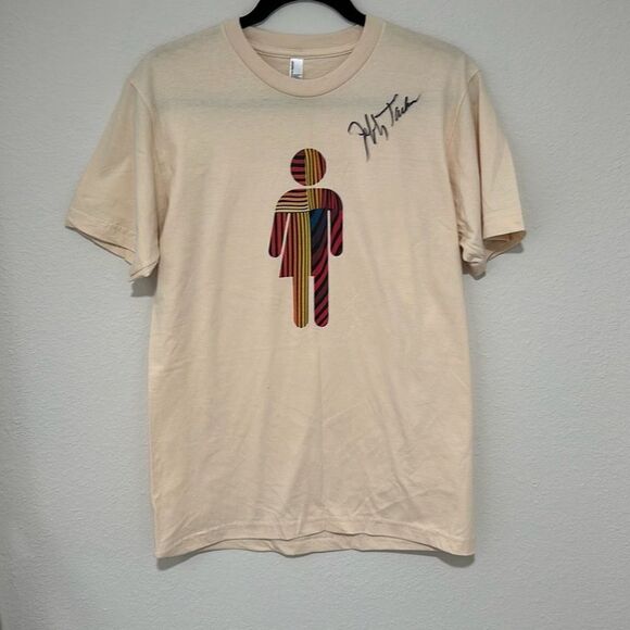 American Apparel Signed By Jeffrey Tambor Mens Cream T Shirt‎ Size Medium - Picture 1 of 7